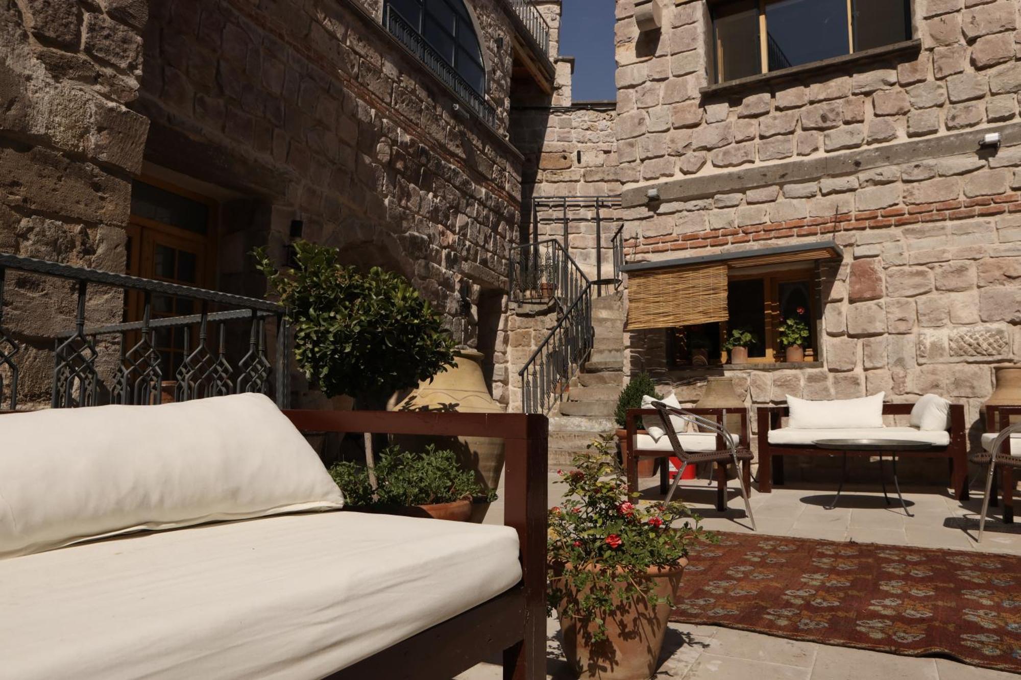 Pinhan Cave Suites Uçhisar Extérieur photo