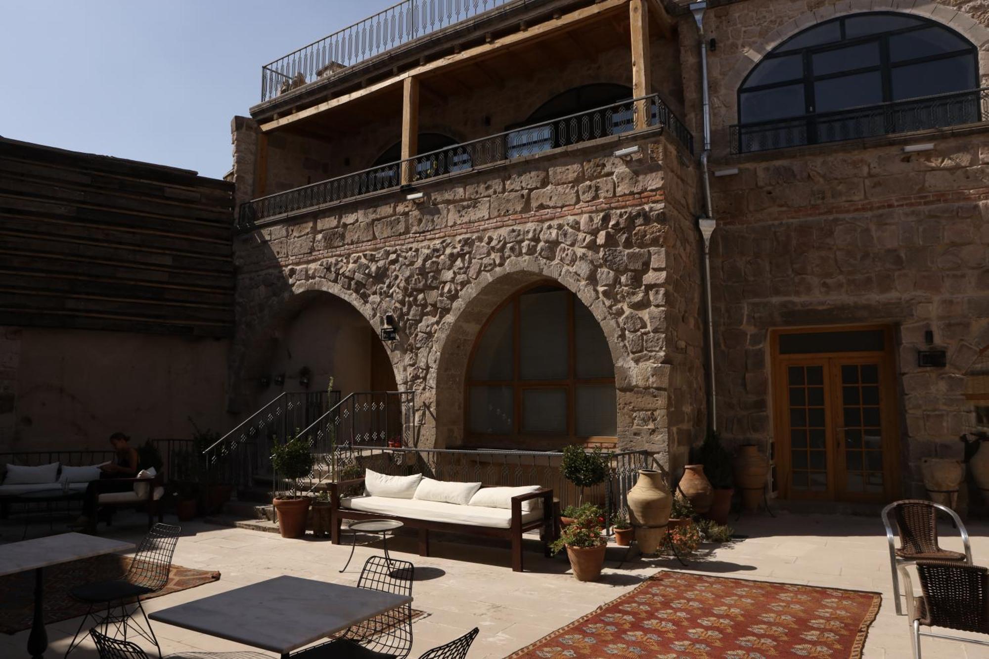 Pinhan Cave Suites Uçhisar Extérieur photo